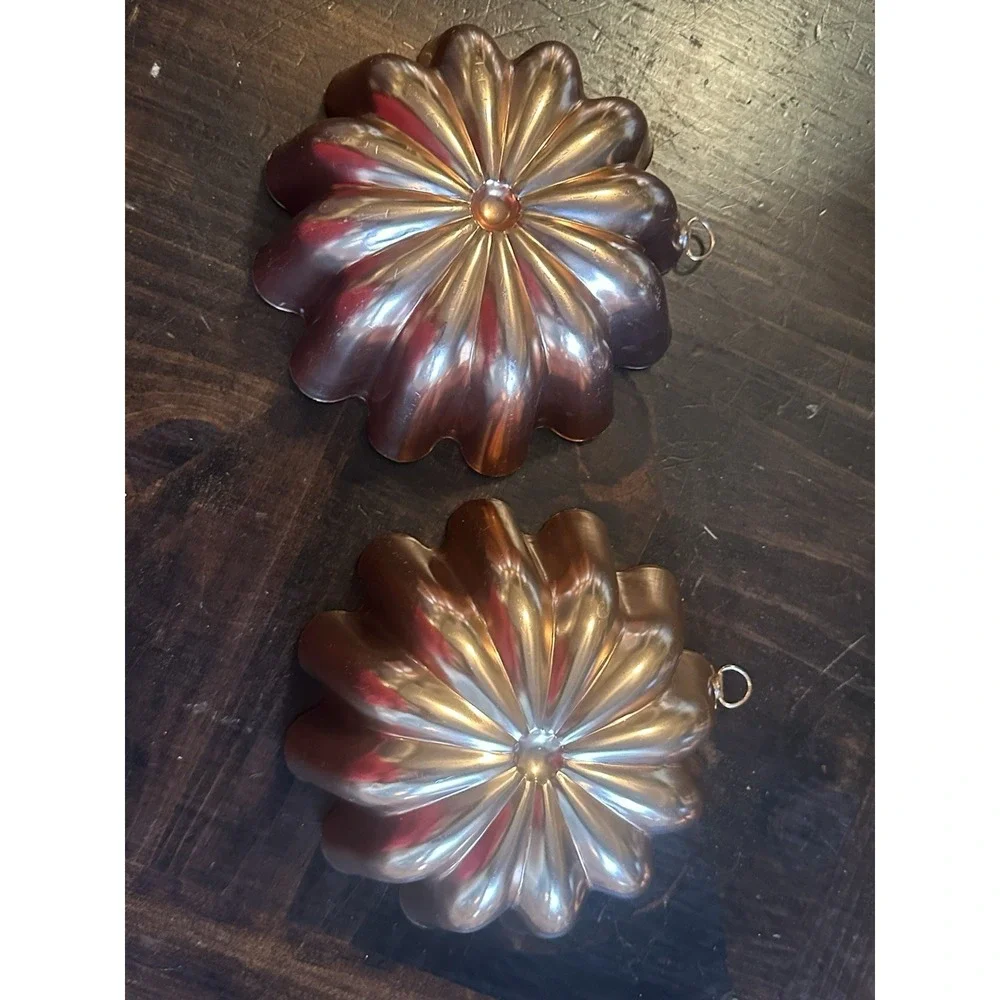 Vintage Metal  Molds Pan Wall Hangings Decor Copper‎ Color, Set of 4